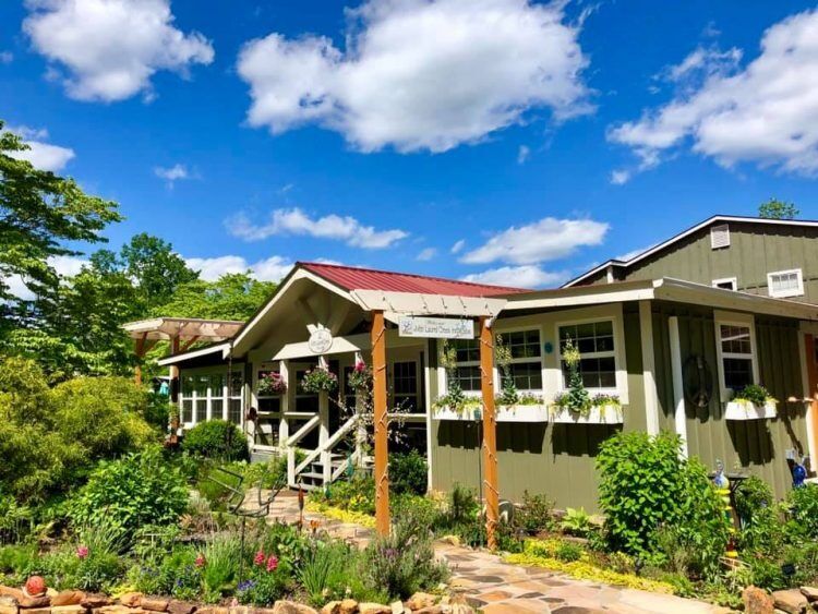 Picture of Mountain Laurel Creek Inn & Spa