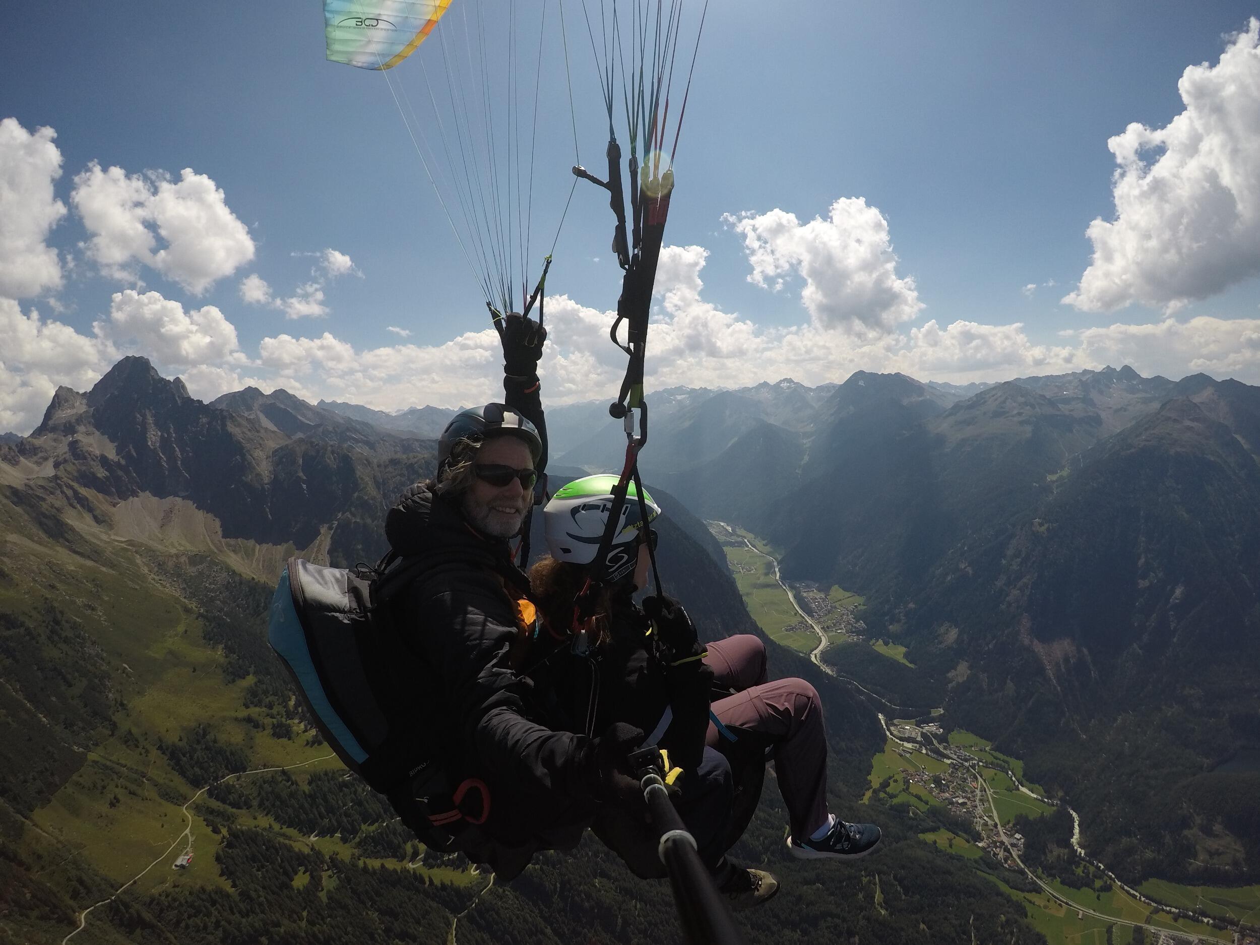 Picture of Tandem Paragliding 