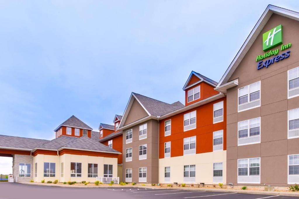 Picture of Holiday Inn Express Mystic - Groton Area, an IHG Hotel