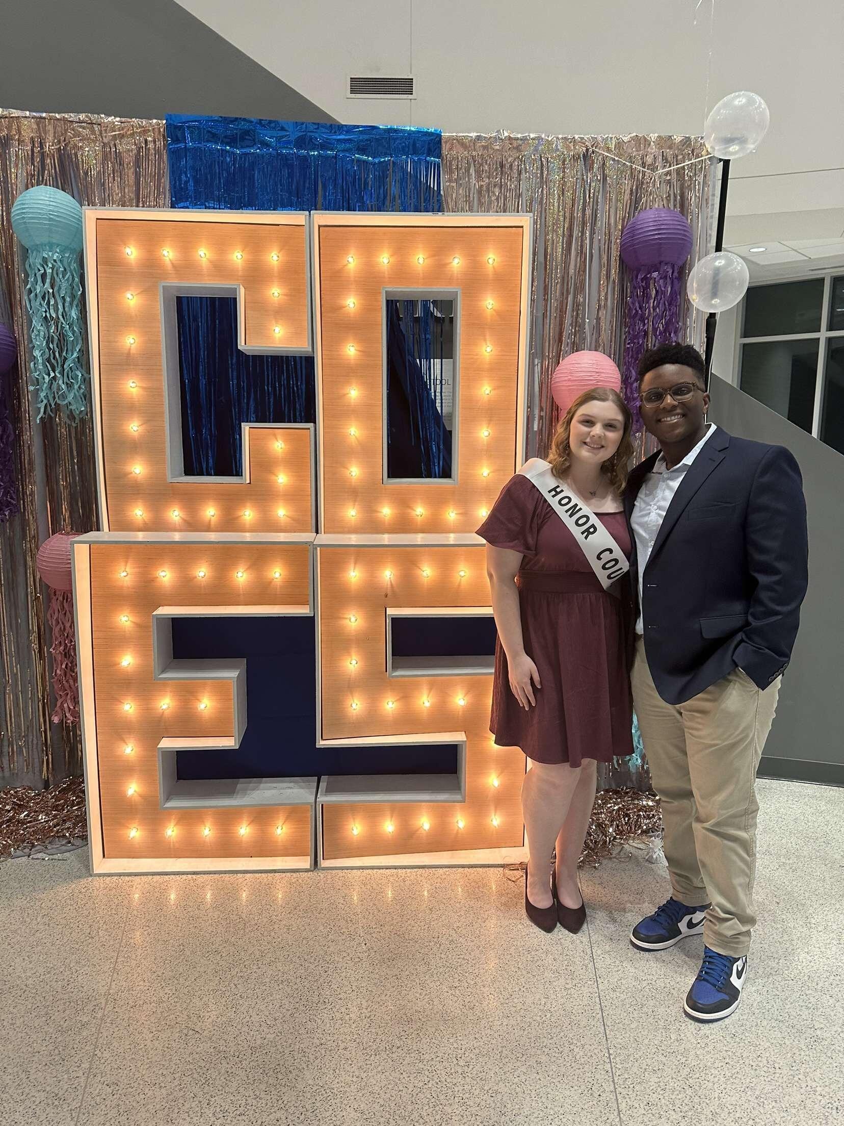 E&S Ball