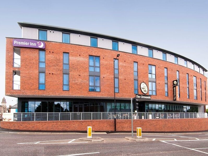 Picture of Premier Inn Newmarket hotel