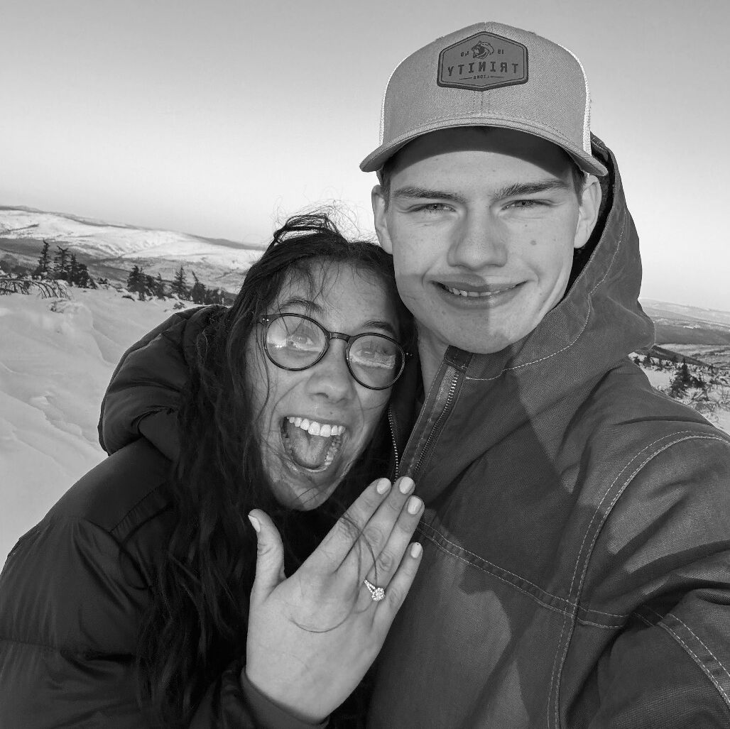 Picture of How did he propose?