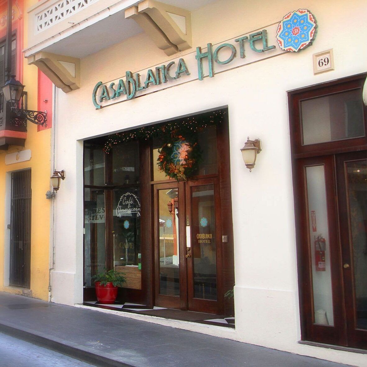 Picture of CasaBlanca Hotel