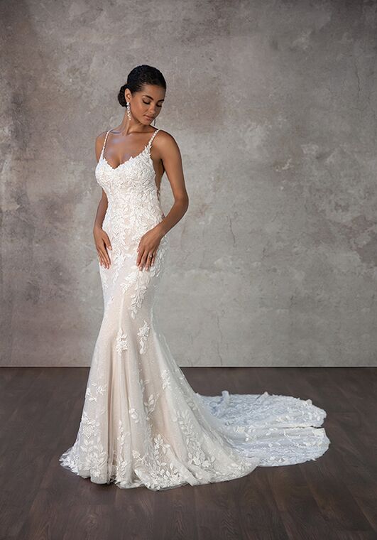 Essense of Australia D4223 Fit-and-Flare Wedding Dress - 7