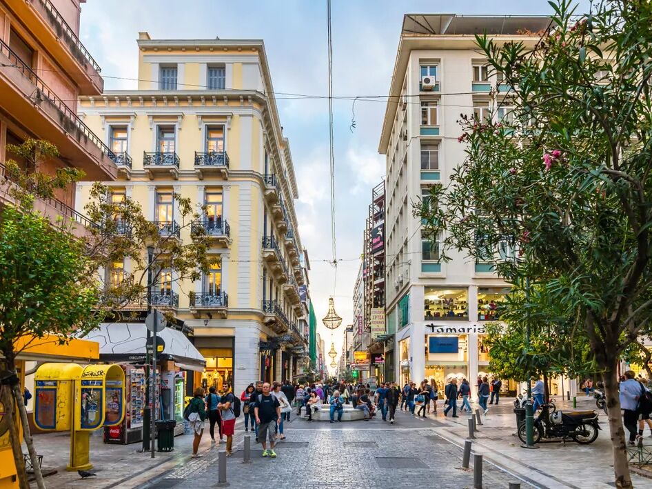 Picture of Walking Down Ermou Street