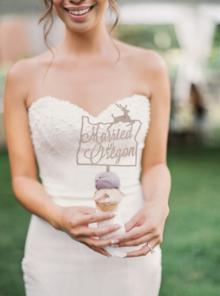 Rustic Oregon-Themed Ice Cream Cone Topper