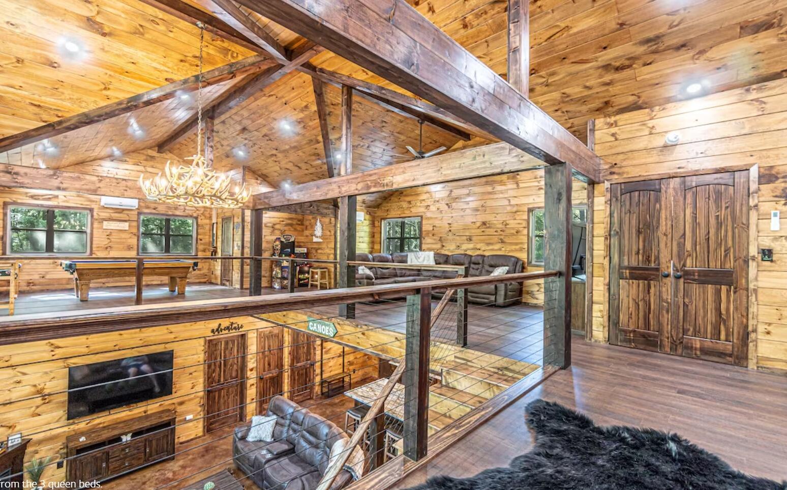 Picture of Hillbilly Paradise ~ Brand New Cabin on the Mulberry!