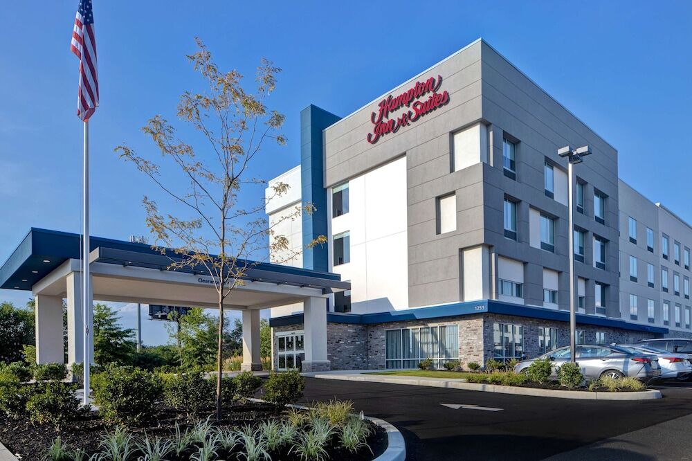 Picture of Hampton Inn & Suites Deptford
