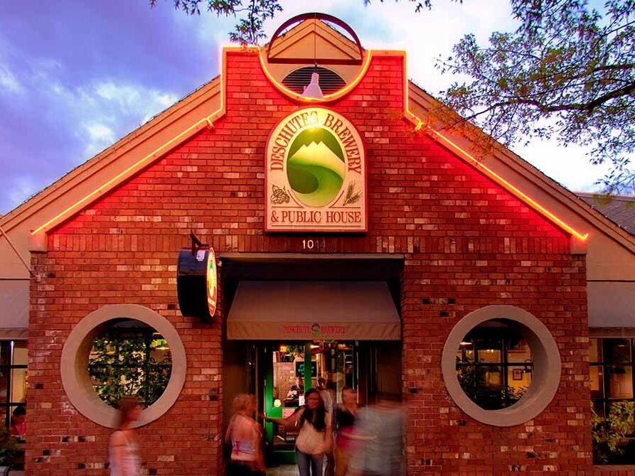 Picture of Deschutes Brewery Bend Public House