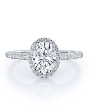 With Clarity Oval Cut Engagement Ring