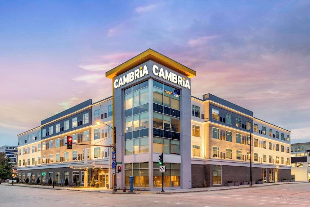 Picture of Cambria Hotel Milwaukee Downtown