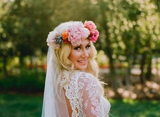 Shannon Brianne Dodd (32 and owner of GoHannah custom hair extensions) and Ryan Taylor Ricketts (28 and owner of a roofing construction company) creat