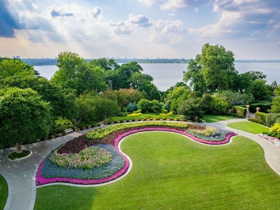 Picture of The Dallas Arboretum and Botanical Garden