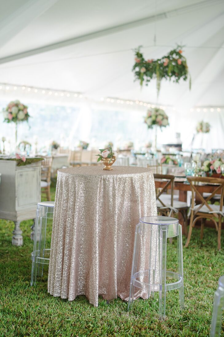 Gold Shimmer Cocktail Table with Clear Stools