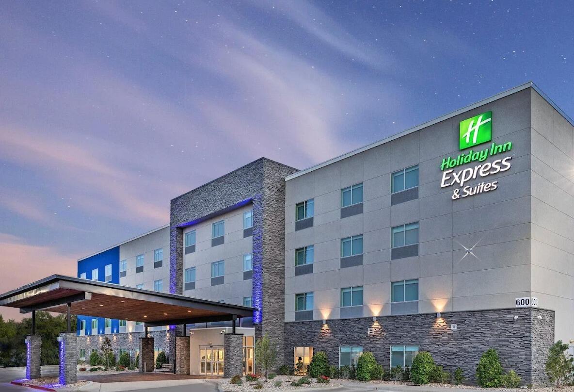 Picture of Holiday Inn Express & Suites Denton - Sanger by IHG