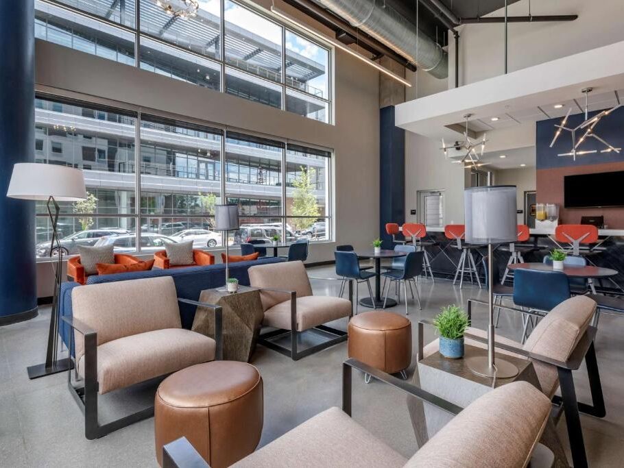 Picture of Vīb Hotel By Best Western Denver Rino