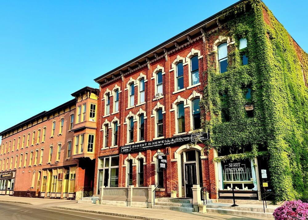 Picture of Hart House Hotel