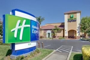 Picture of Holiday Inn Express Oakdale an IHG Hotel