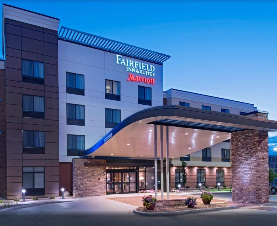 Picture of Fairfield Inn & Suites