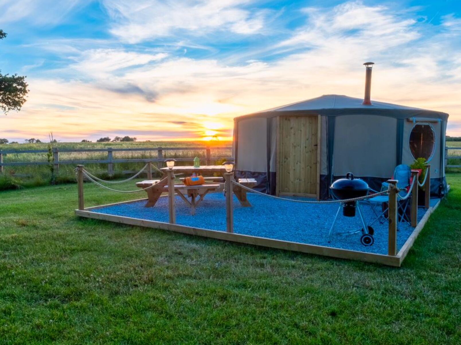 Picture of Kingfisher Lakes Glamping & Log Cabins