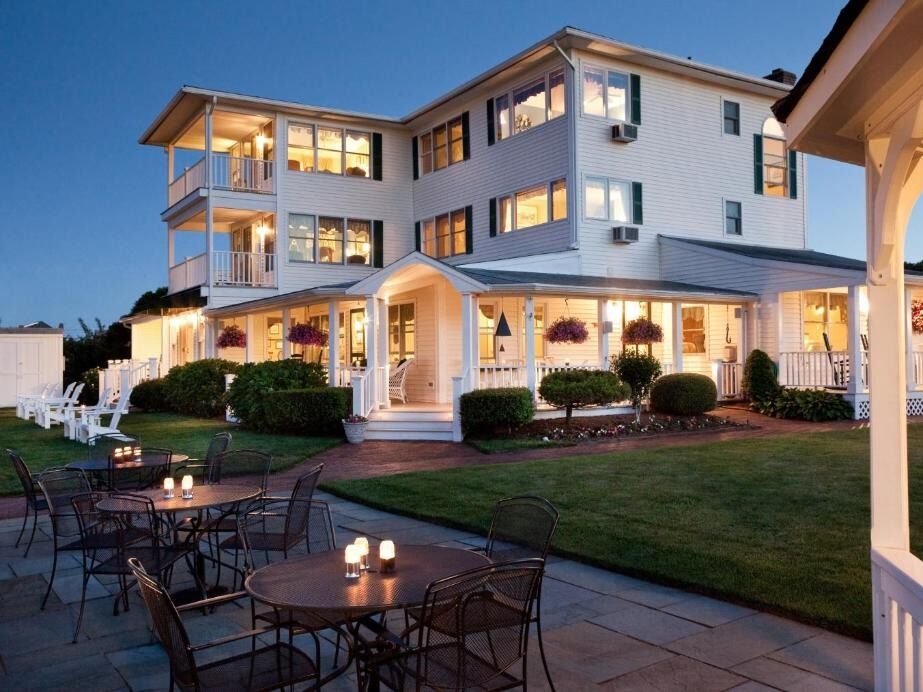 Picture of Inn at Harbor Hill Marina