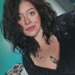 Ashley 