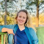 Dr. Julia McElwee