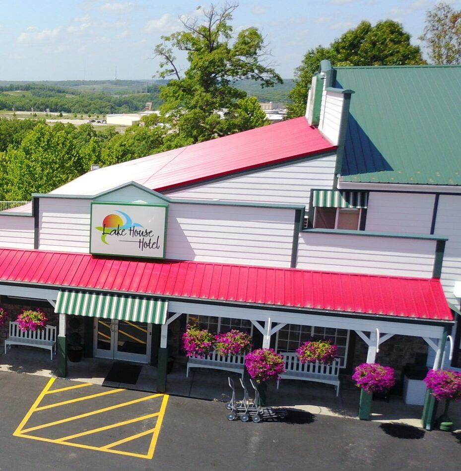 Picture of Lake House Hotel