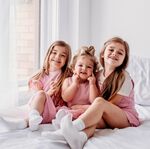 Anna, Mila, Julia, & Olivia