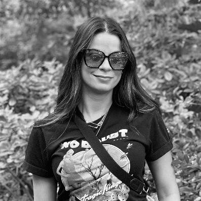 Eleni V