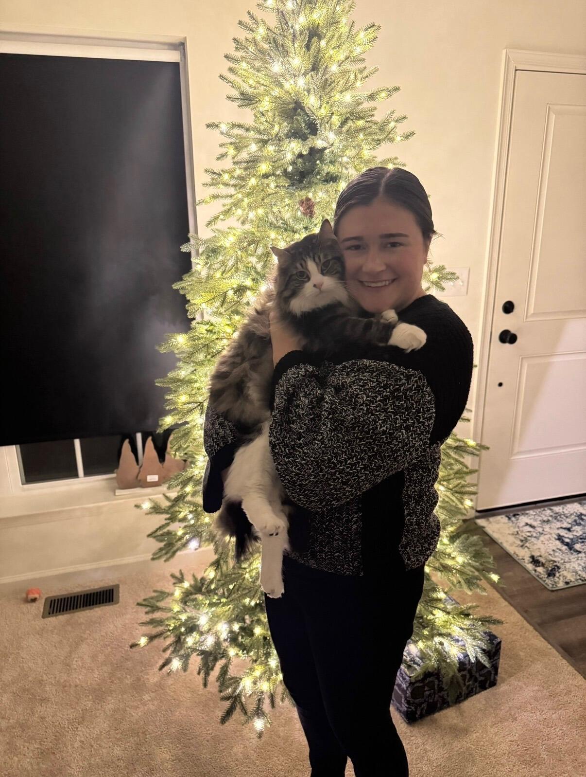 Rachael turned 26, and kicked off the first holiday season in their new home. 