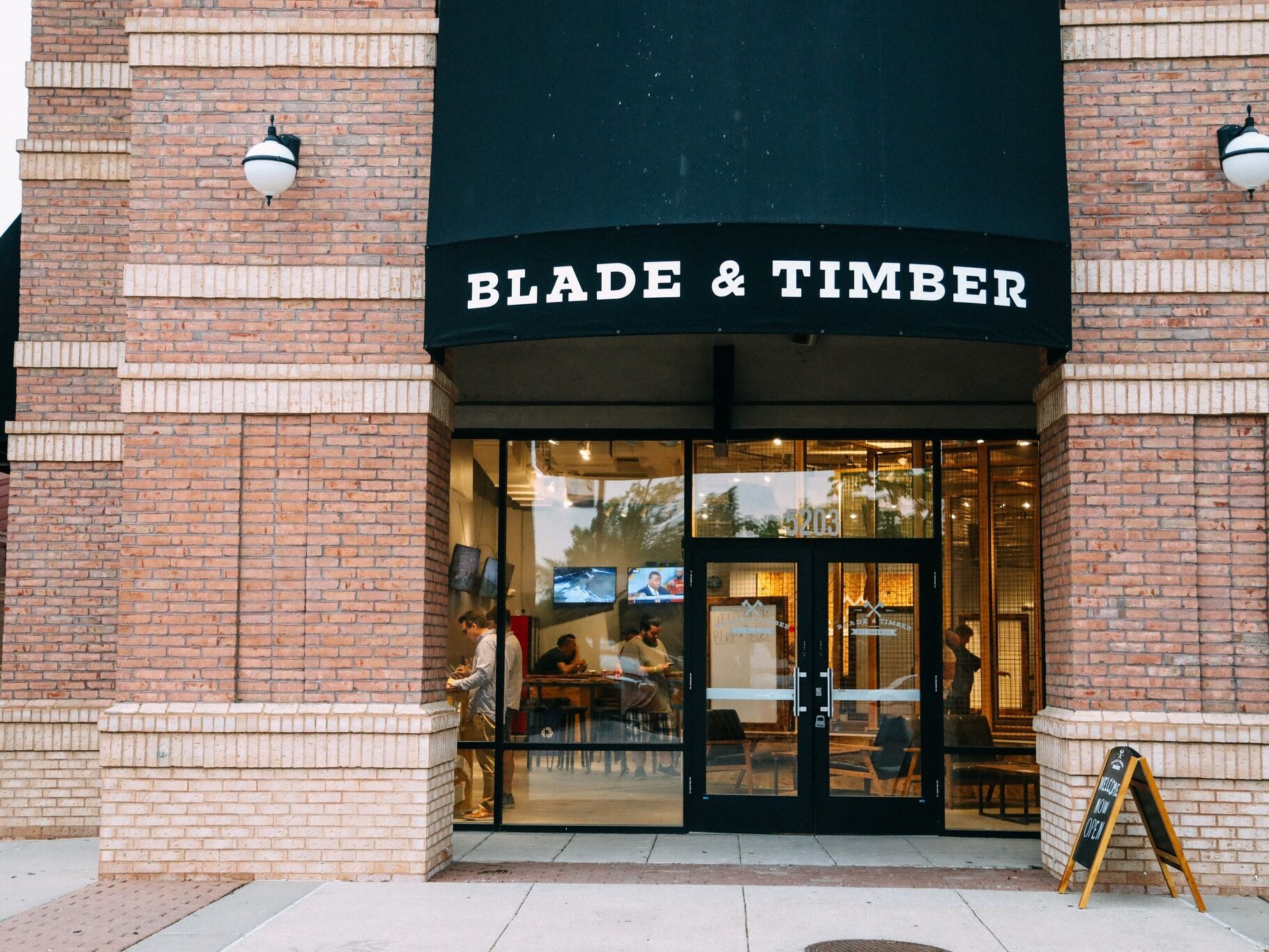 Picture of Blade & Timber Axe Throwing - KC | Leawood