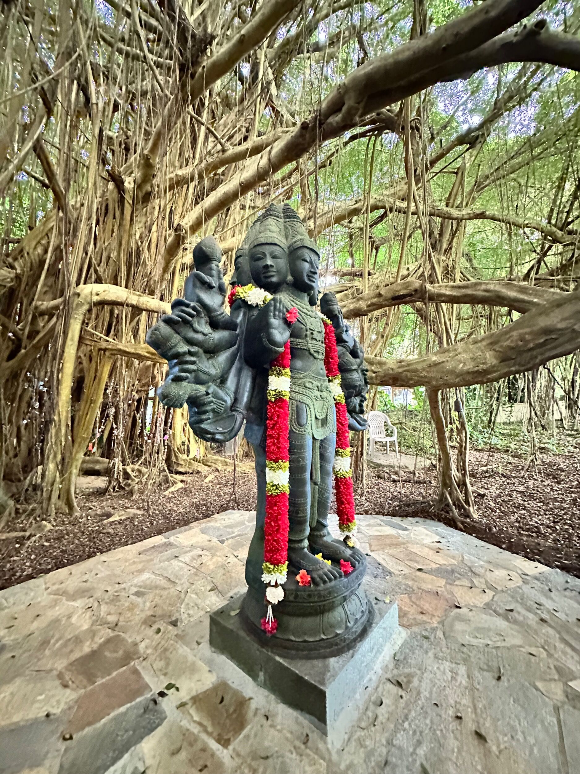 Picture of Kauai's Hindu Monastery