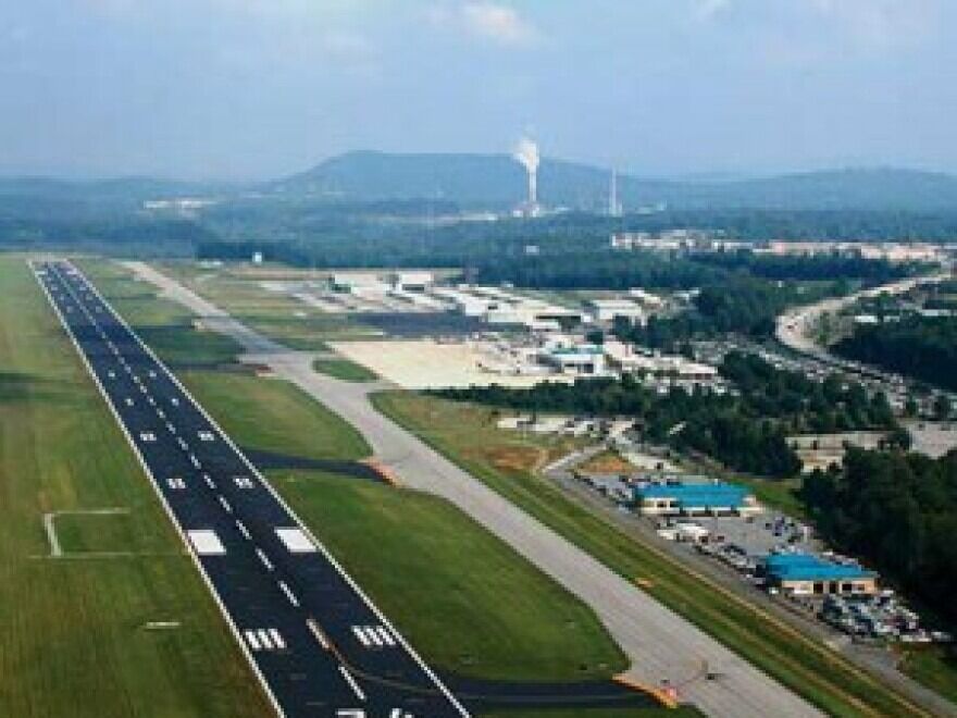 Picture of Asheville Regional Airport