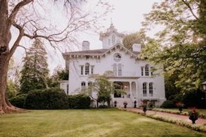 Picture of Mayhurst Inn