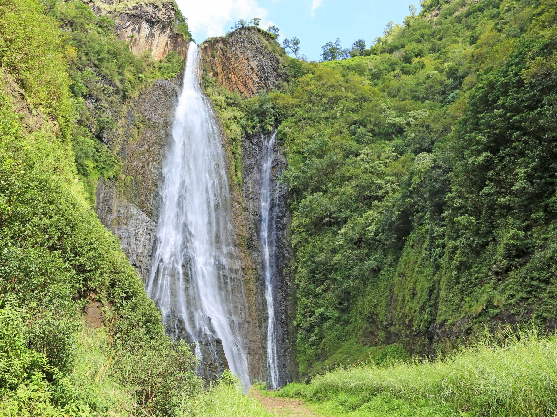 Picture of Manawaiopuna Falls (Jurassic Park Falls)