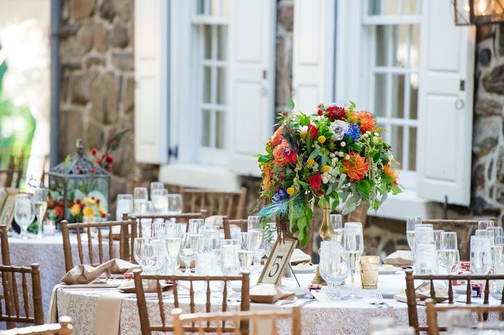 Ivory Reception Table With Arrangements