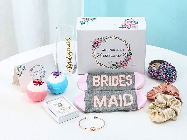 United Craft Supplies Bridesmaid Proposal Gifts, Personalized Jewelry Box with Name & Initial, 3 Designs, Custom Jewelry Organizer Box 