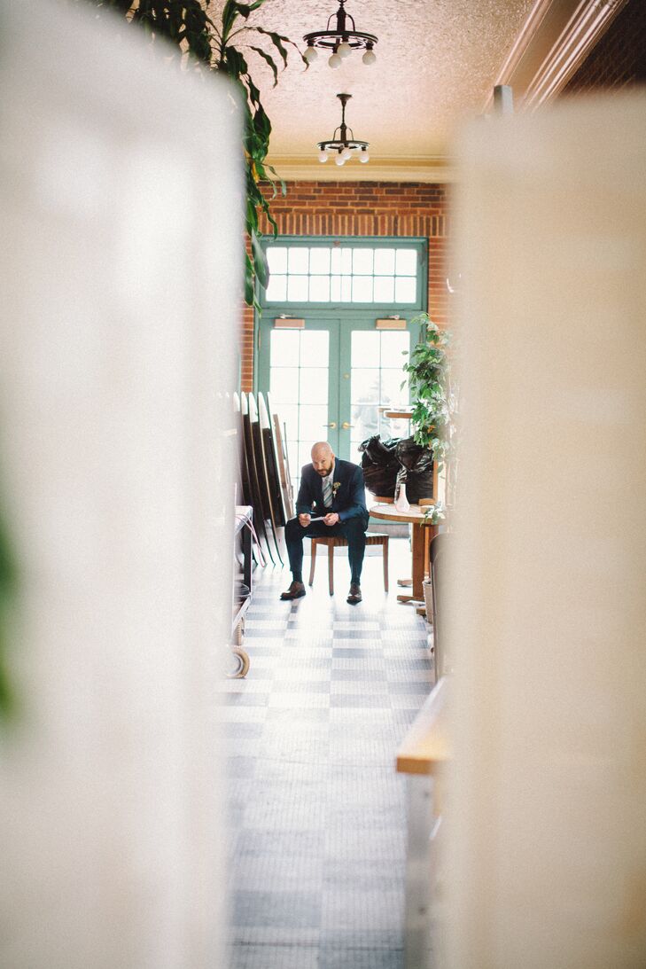 Groom Reading Note From Bride