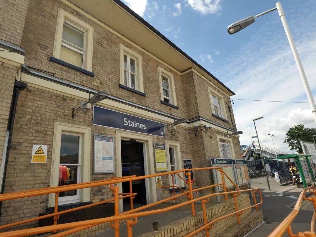 Picture of Staines Train Station
