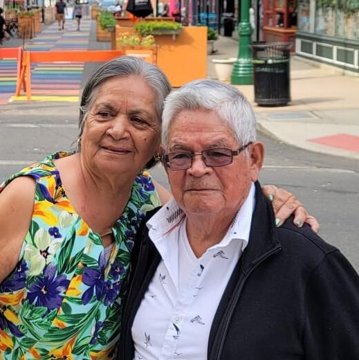 Julio & Elena 