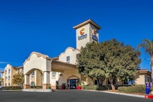 Picture of Comfort Inn & Suites Murrieta Temecula Wine Country