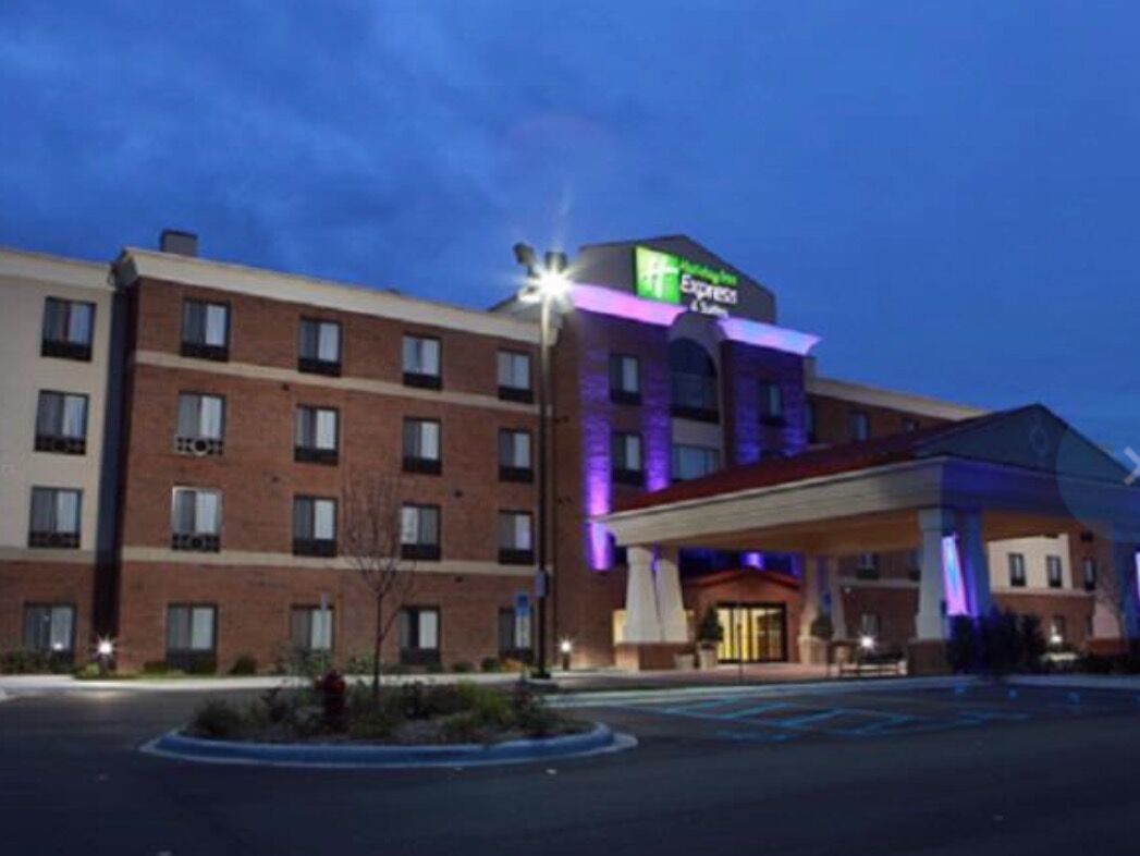 Picture of Holiday Inn Express & Suites Detroit North - Troy, an IHG Hotel