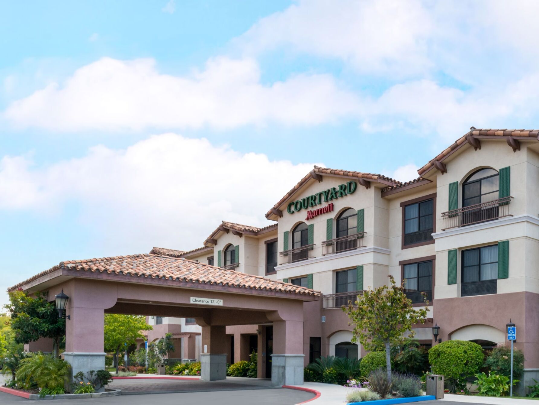 Picture of Courtyard Thousand Oaks Ventura County