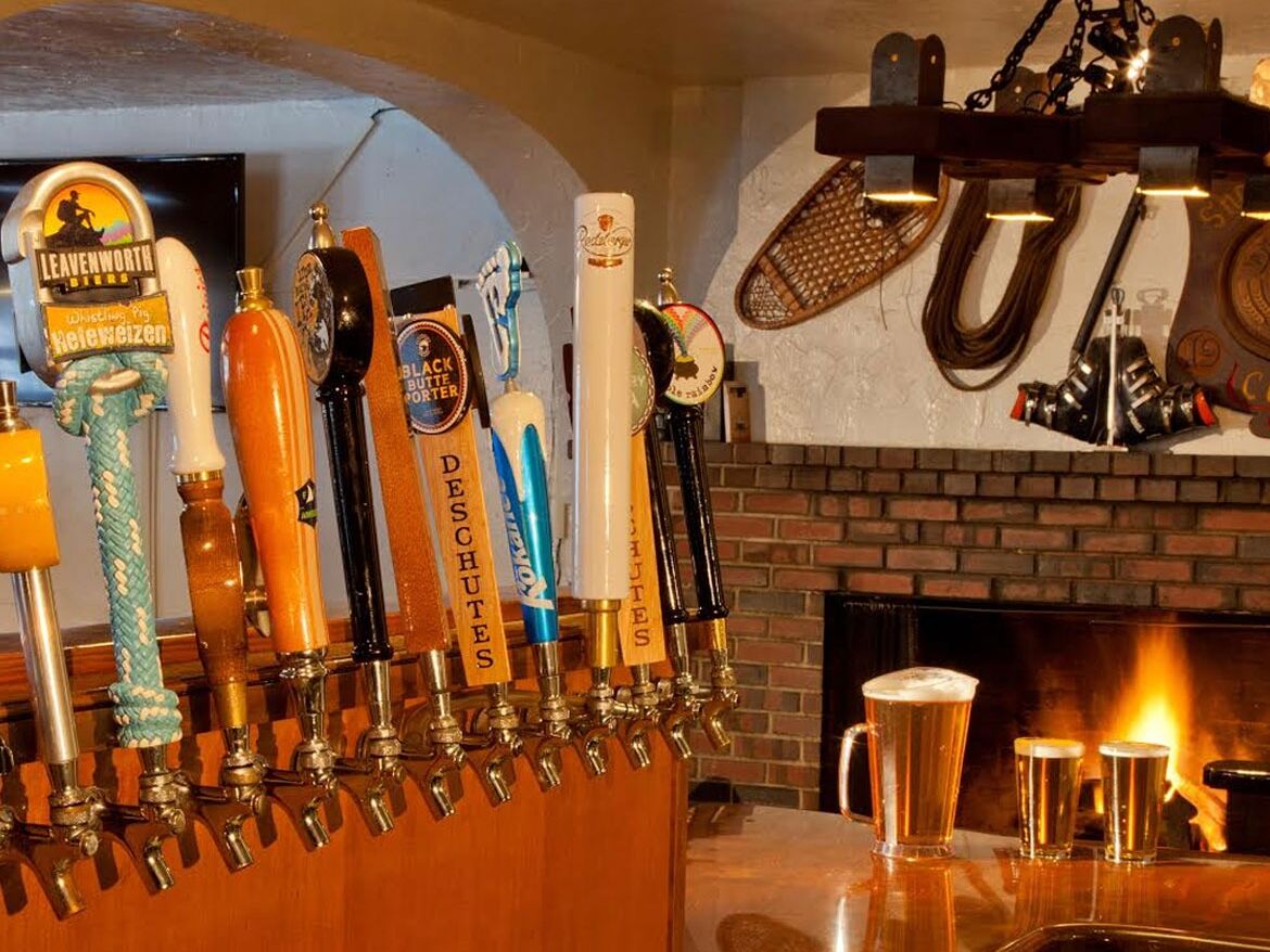 Picture of Dining at the Snorting Elk Cellar Bar & Deli