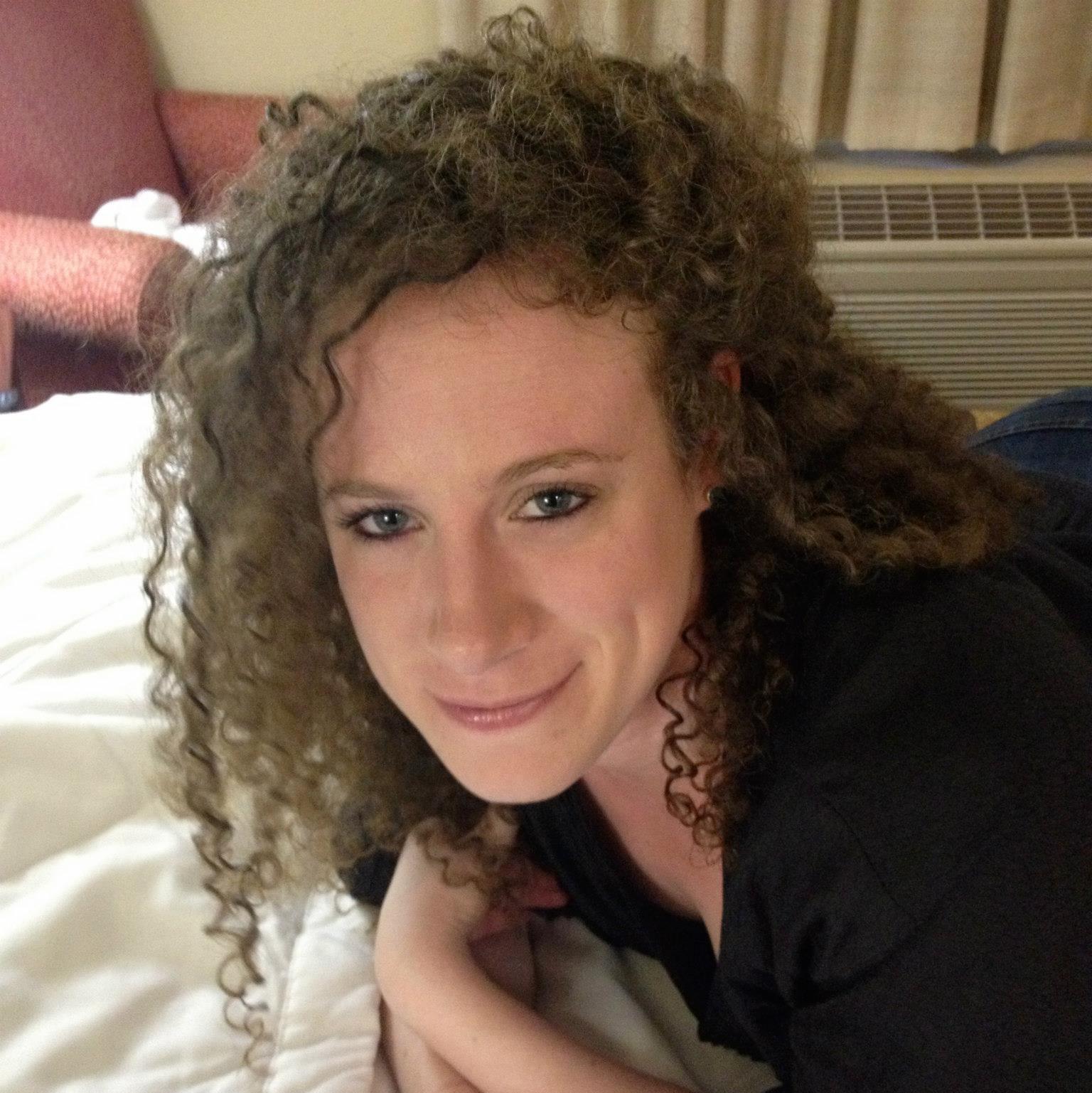 Dr. Clea Barnett