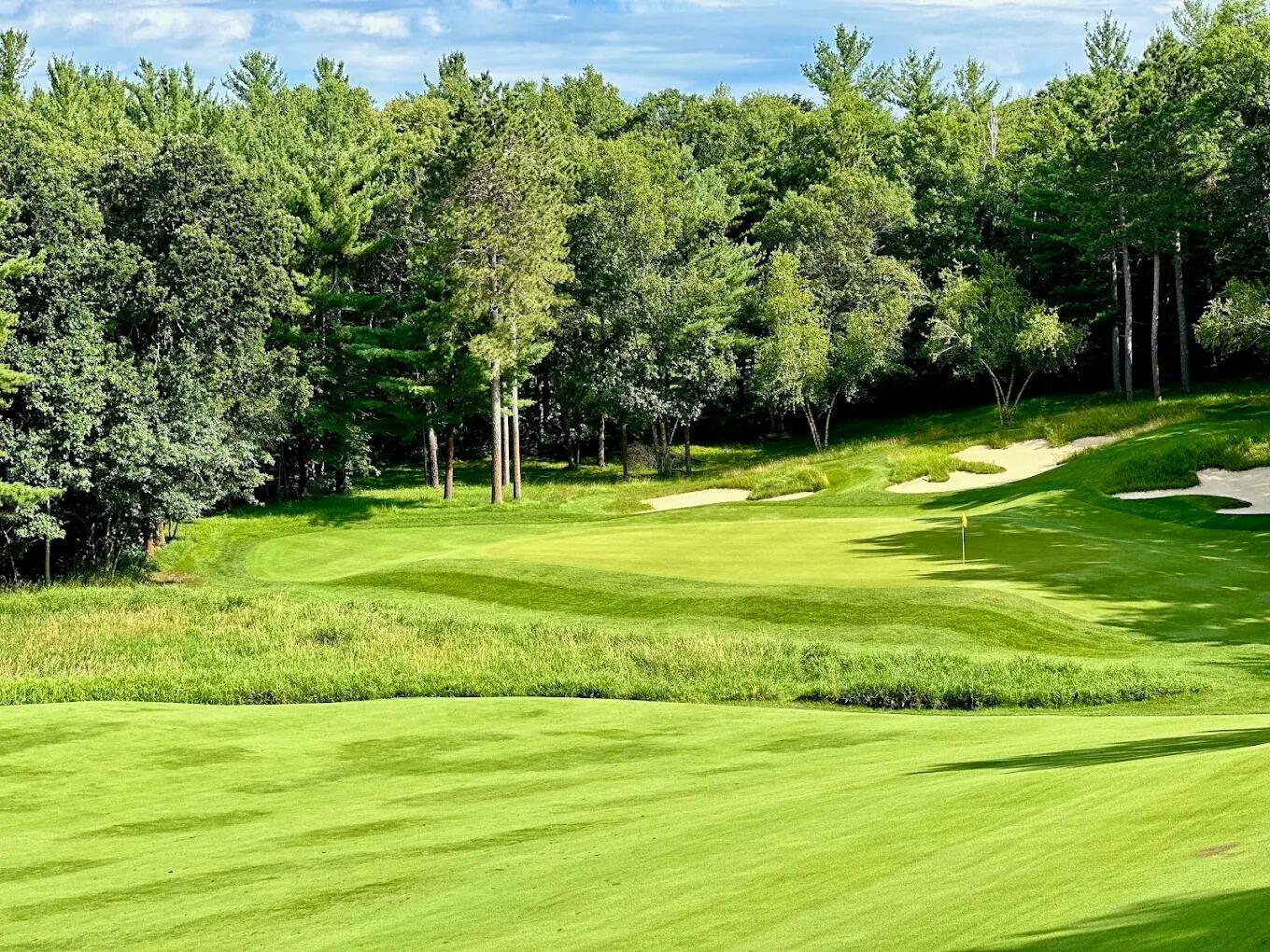 Picture of Golfing 