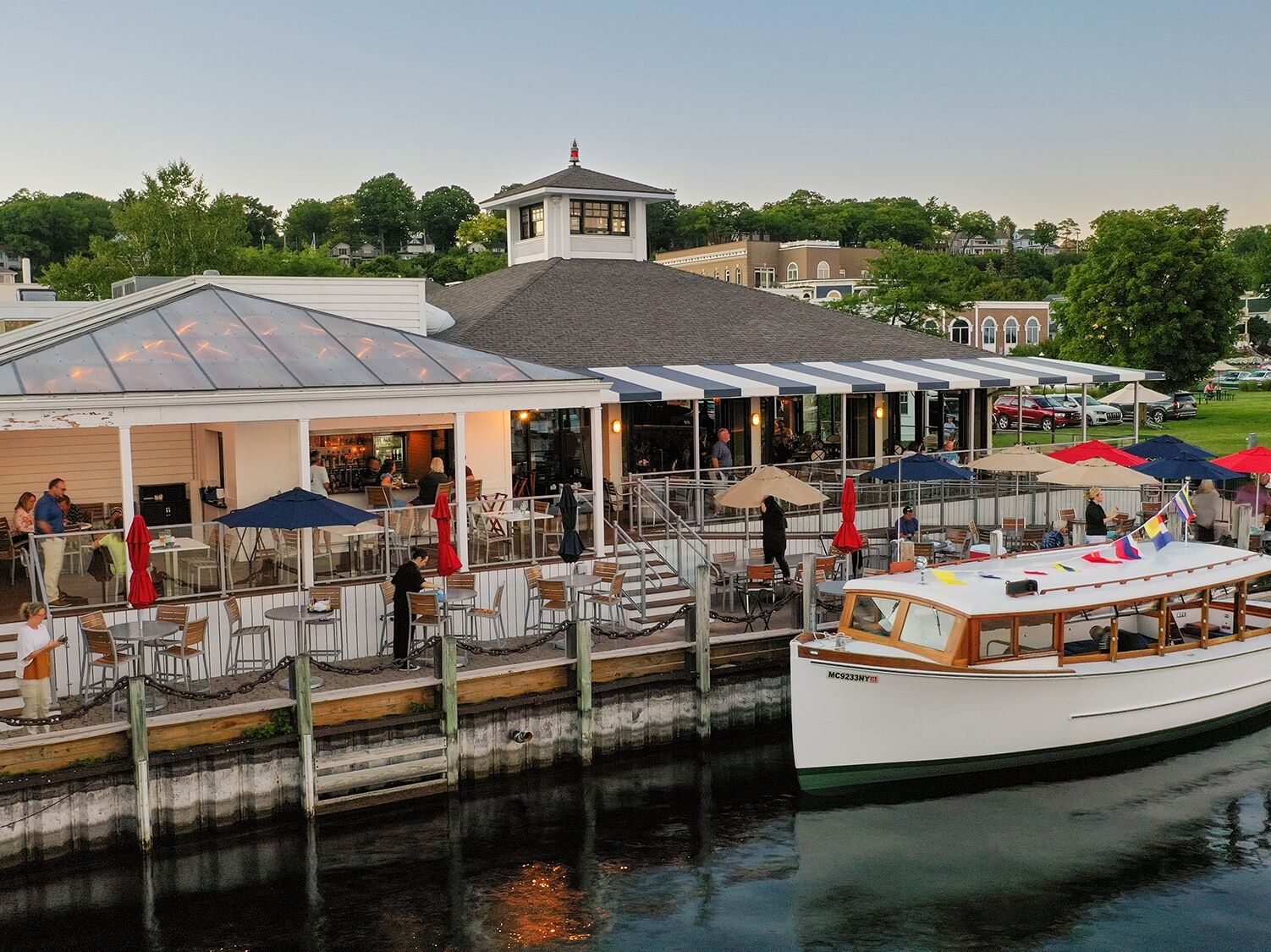Picture of Stafford's Pier Restaurant
