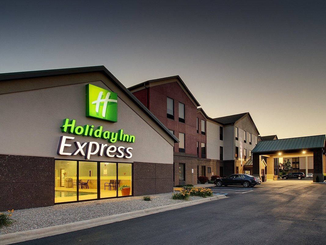 Picture of Holiday Inn Express & Suites Lebanon, an IHG Hotel