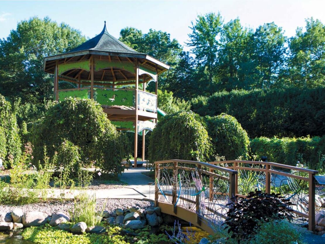 Picture of Green Bay Botanical Garden